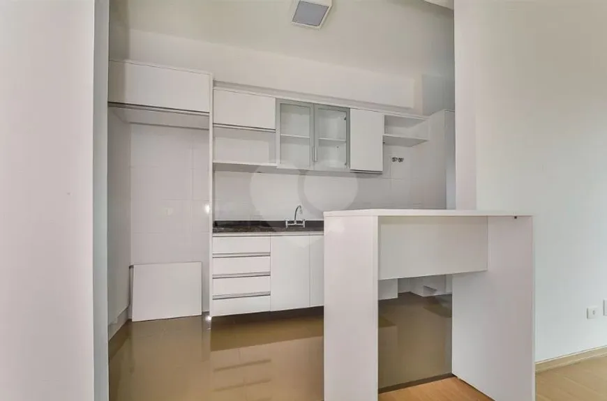 Foto 1 de Apartamento com 1 Quarto à venda, 43m² em Bigorrilho, Curitiba