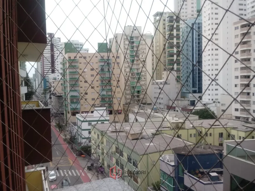 Foto 1 de Apartamento com 1 Quarto à venda, 44m² em Centro, Balneário Camboriú