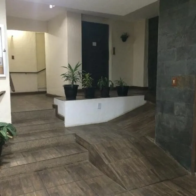 Foto 1 de Apartamento com 1 Quarto à venda, 90m² em Morin, Petrópolis