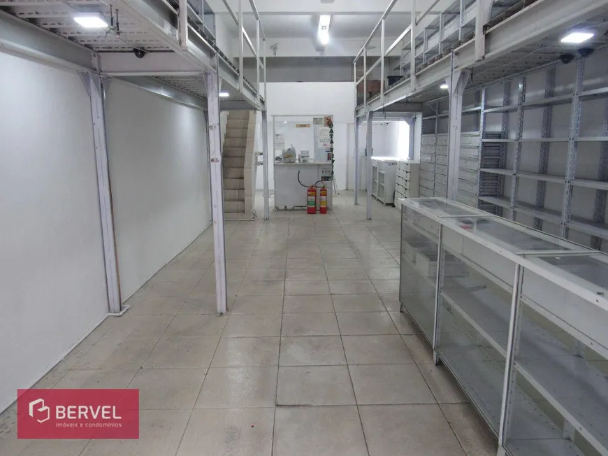 Foto 1 de Ponto Comercial para alugar, 82m² em Centro, Niterói