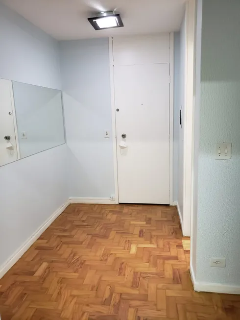 Foto 1 de Sala Comercial para alugar, 33m² em Jardim Paulistano, São Paulo