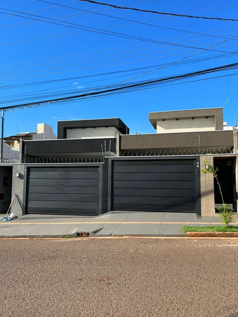 Foto 1 de Casa com 2 Quartos à venda, 140m² em Vila Neusa, Campo Grande