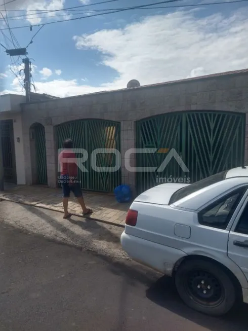 Foto 1 de Casa com 3 Quartos à venda, 168m² em Núcleo Residencial Castelo Branco, São Carlos