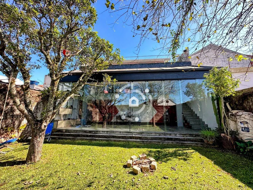 Foto 1 de Casa com 4 Quartos à venda, 324m² em Boa Vista, Curitiba