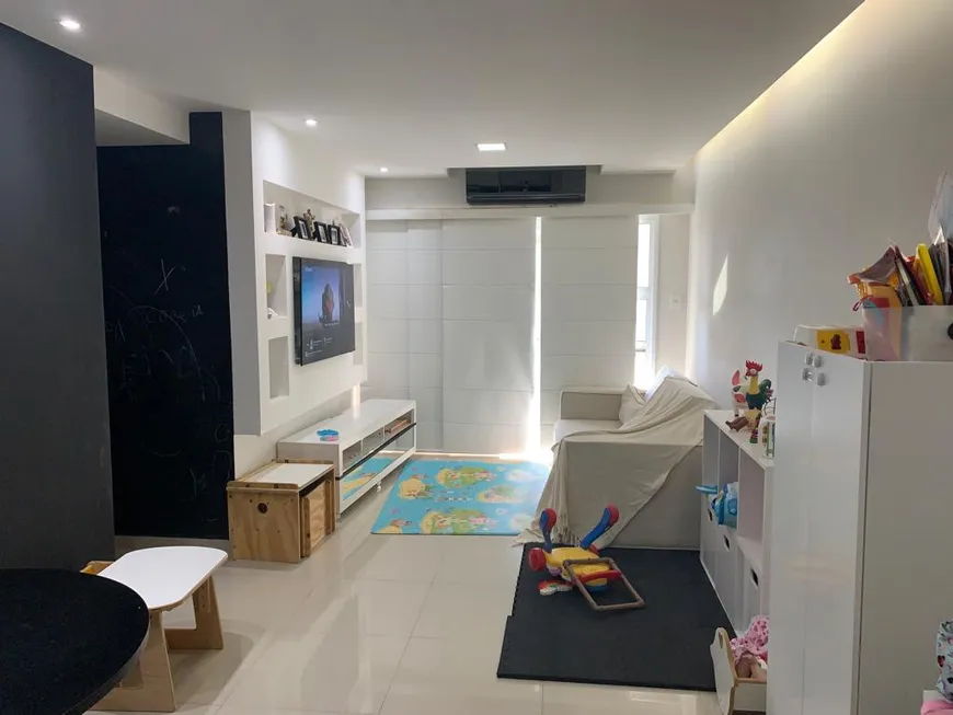 Foto 1 de Apartamento com 3 Quartos à venda, 93m² em Jacarepaguá, Rio de Janeiro