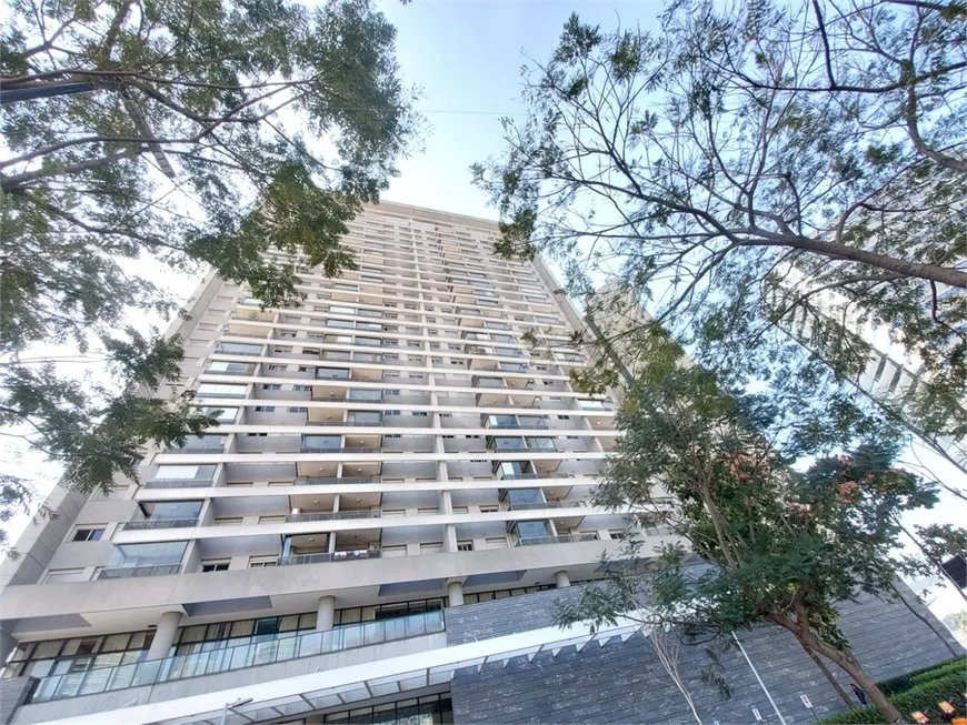 Foto 1 de Apartamento com 2 Quartos para alugar, 59m² em Água Branca, São Paulo