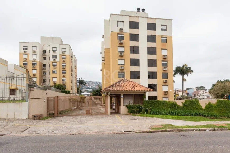 Foto 1 de Apartamento com 3 Quartos à venda, 75m² em Nonoai, Porto Alegre