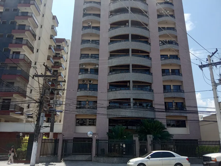 Foto 1 de Apartamento com 3 Quartos à venda, 115m² em Jardim Jalisco, Resende