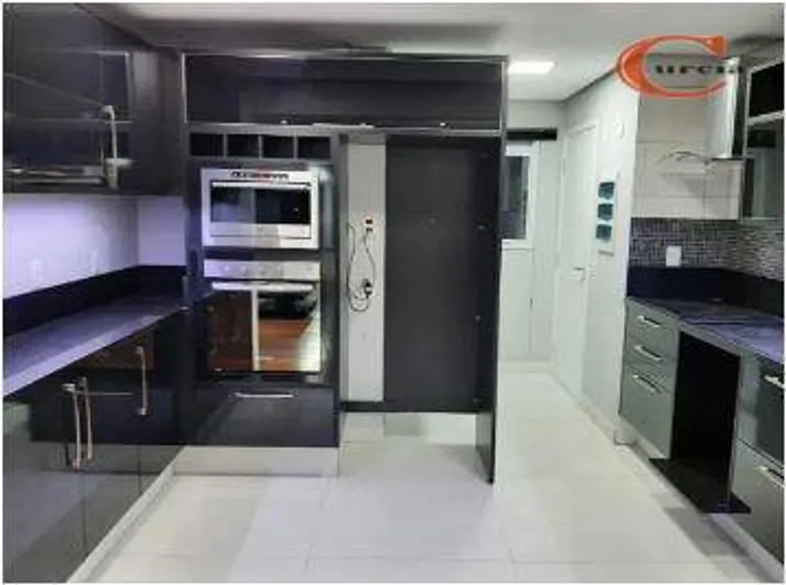 Foto 1 de Apartamento com 3 Quartos para venda ou aluguel, 190m² em Vila Firmiano Pinto, São Paulo