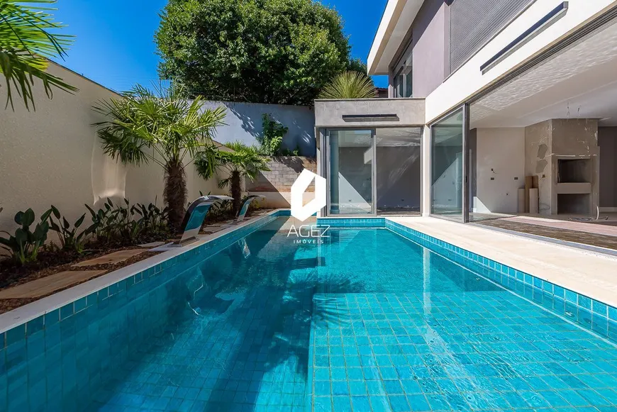 Foto 1 de Casa de Condomínio com 4 Quartos à venda, 531m² em São Braz, Curitiba