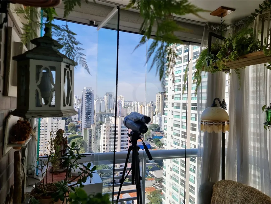 Foto 1 de Apartamento com 2 Quartos à venda, 86m² em Vila Olímpia, São Paulo