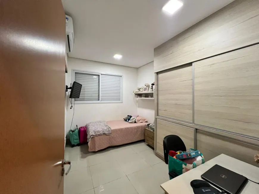 Foto 1 de Apartamento com 3 Quartos à venda, 140m² em Plano Diretor Sul, Palmas