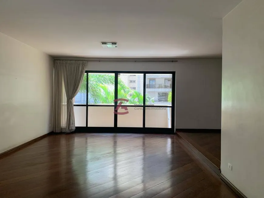 Foto 1 de Apartamento com 3 Quartos para venda ou aluguel, 205m² em Higienópolis, São Paulo