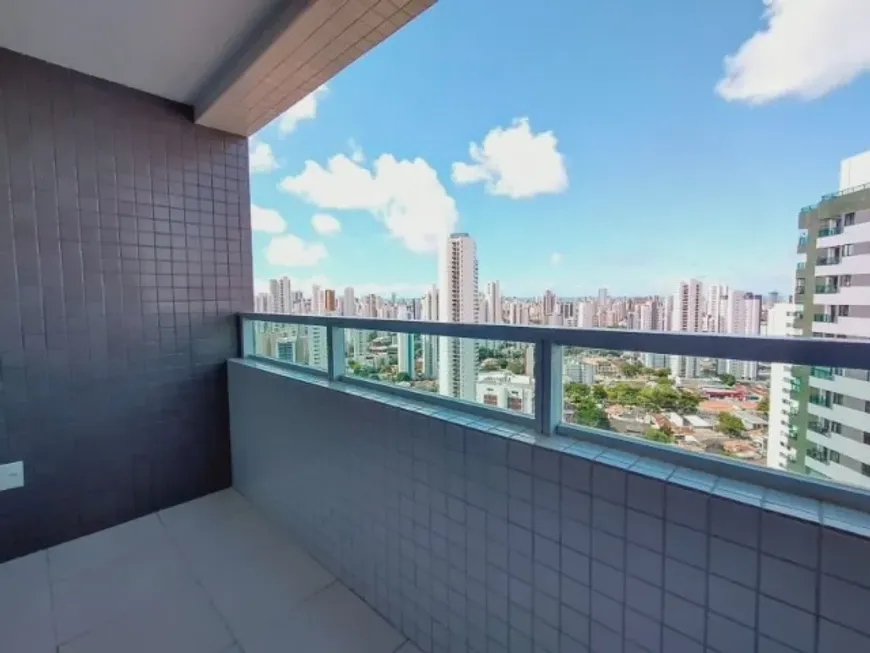 Foto 1 de Apartamento com 3 Quartos à venda, 90m² em Madalena, Recife