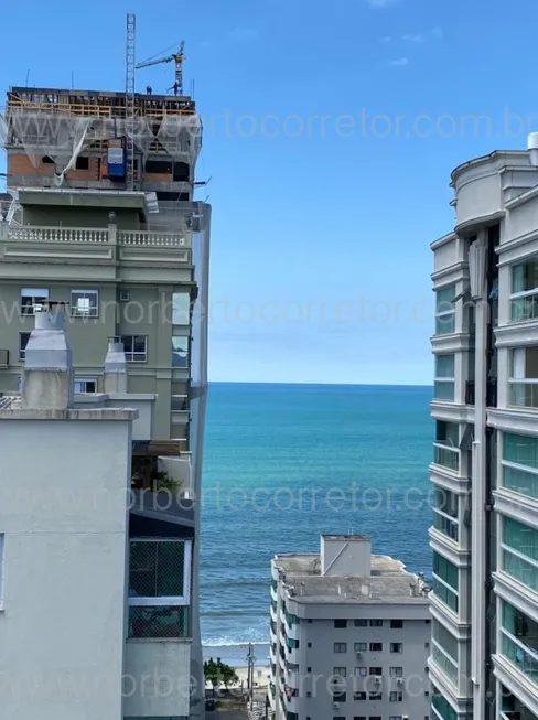 Foto 1 de Apartamento com 3 Quartos à venda, 131m² em Meia Praia, Itapema