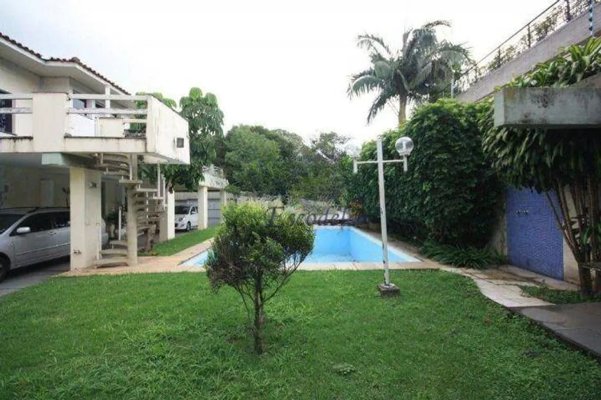 Foto 1 de Casa com 3 Quartos para alugar, 500m² em Jardim Paulistano, São Paulo