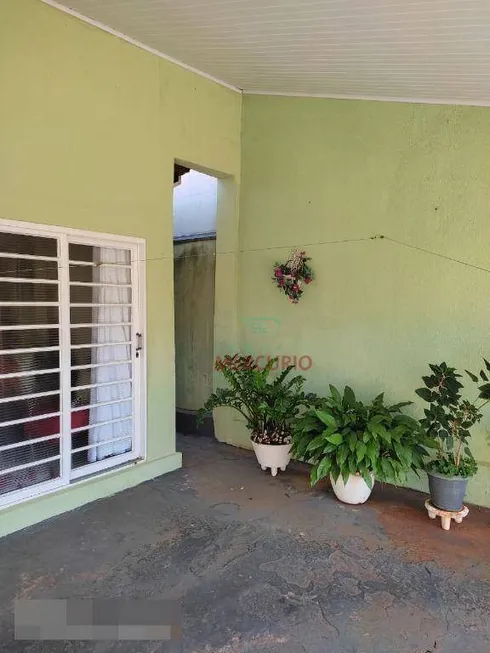 Foto 1 de Casa com 3 Quartos à venda, 132m² em Núcleo Residencial Beija-flor, Bauru