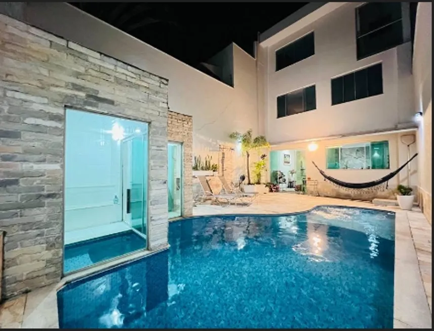 Foto 1 de Casa com 3 Quartos à venda, 280m² em Santa Amélia, Belo Horizonte