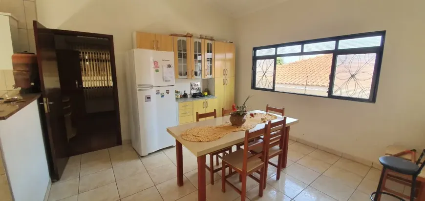 Foto 1 de Casa com 3 Quartos à venda, 210m² em Jardim Doutor Antônio Petráglia, Franca