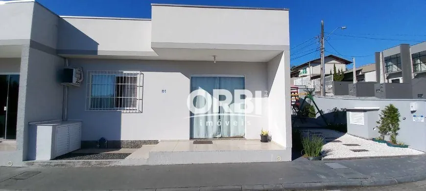 Foto 1 de Casa de Condomínio com 2 Quartos à venda, 63m² em Fortaleza Alta, Blumenau