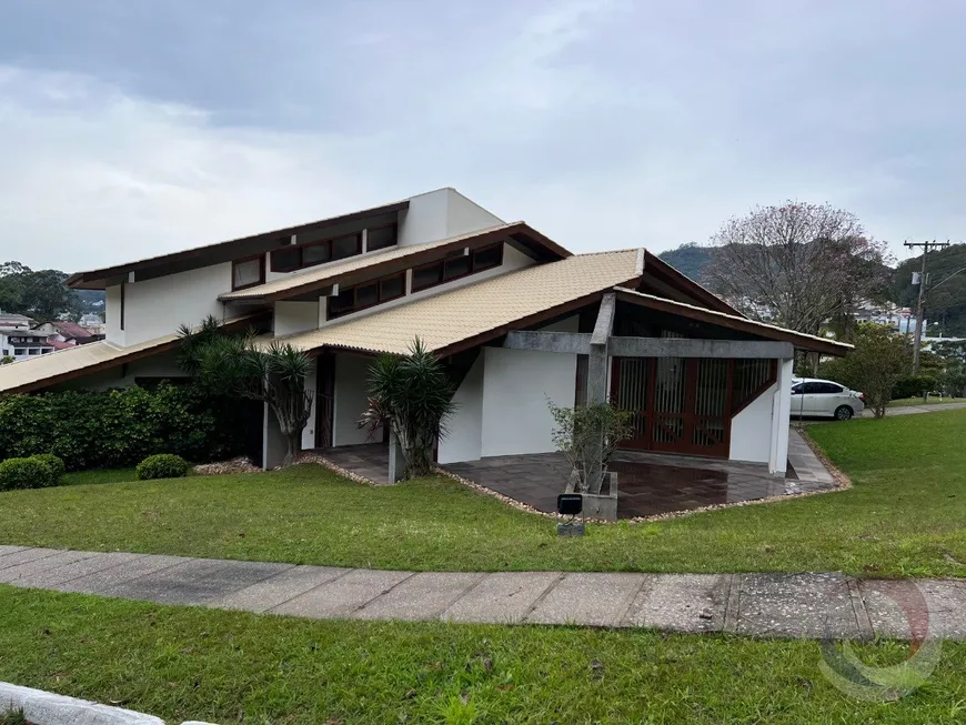 Foto 1 de Casa de Condomínio com 5 Quartos à venda, 359m² em Carvoeira, Florianópolis