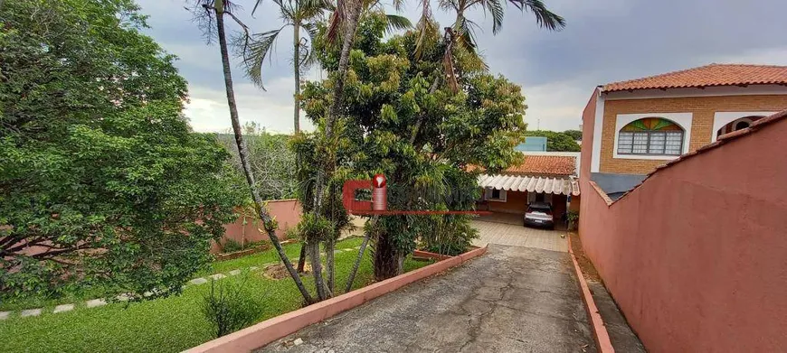 Foto 1 de Casa com 3 Quartos à venda, 220m² em Jardim São João, Jaguariúna