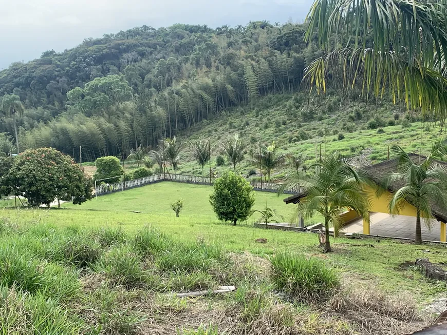 Foto 1 de Fazenda/Sítio com 3 Quartos à venda, 260000m² em Quatinga, Mogi das Cruzes