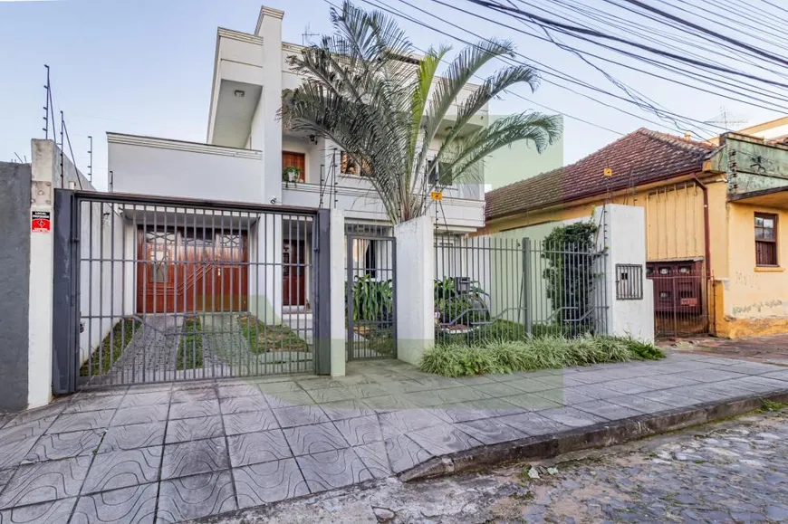 Foto 1 de Casa com 3 Quartos à venda, 250m² em Morro do Espelho, São Leopoldo