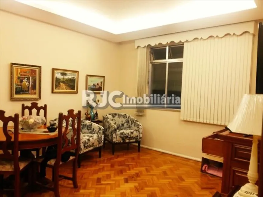 Foto 1 de Apartamento com 3 Quartos à venda, 110m² em Tijuca, Rio de Janeiro