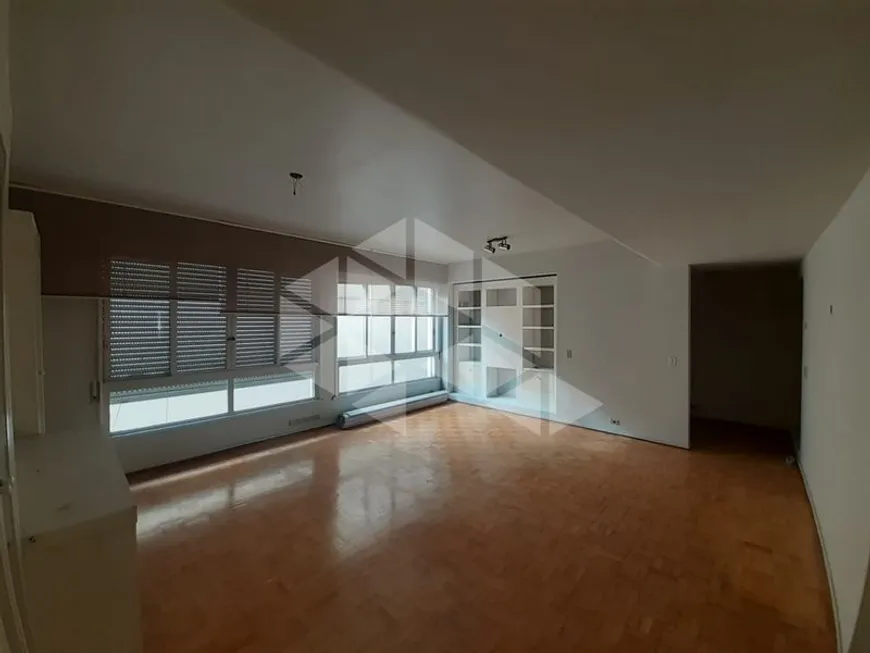 Foto 1 de Apartamento com 3 Quartos para alugar, 142m² em Independência, Porto Alegre