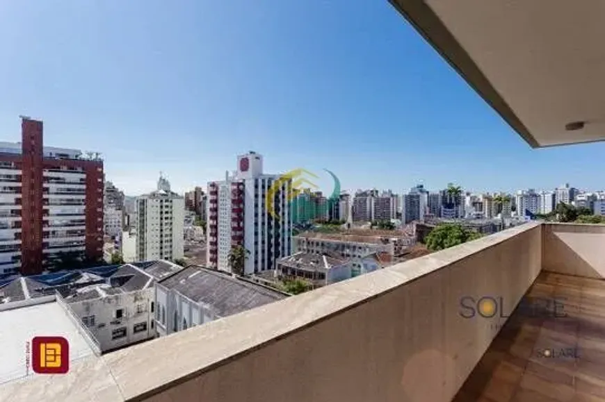 Foto 1 de Apartamento com 4 Quartos à venda, 137m² em Centro, Florianópolis