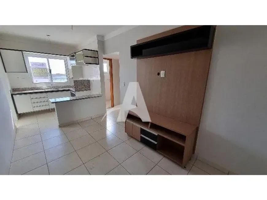 Foto 1 de Apartamento com 2 Quartos para alugar, 55m² em Santa Mônica, Uberlândia