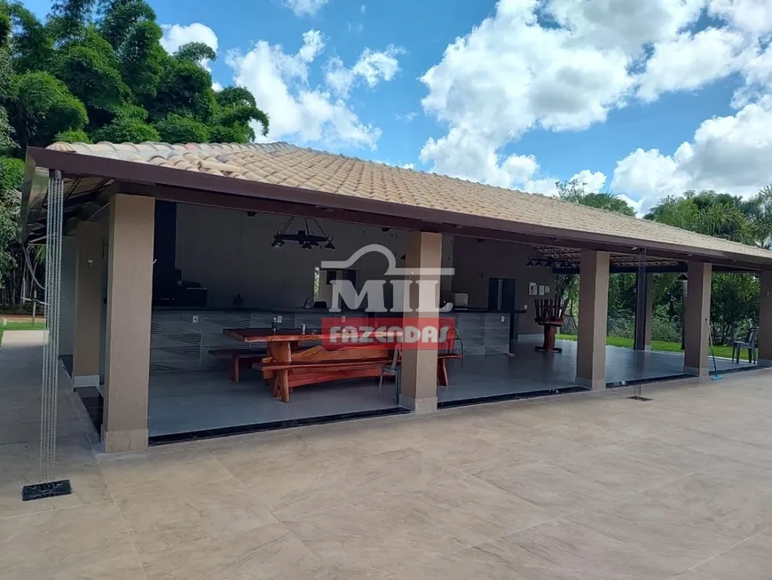 Foto 1 de Fazenda/Sítio com 3 Quartos à venda, 4m² em Zona Rural, Goiás