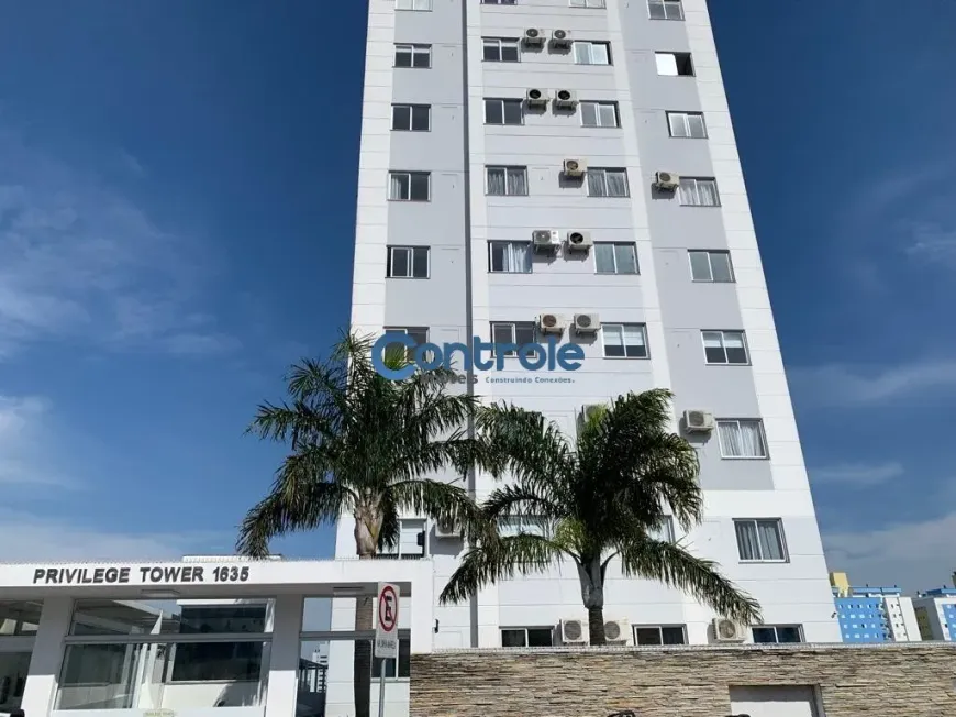 Foto 1 de Apartamento com 2 Quartos à venda, 55m² em Areias, São José
