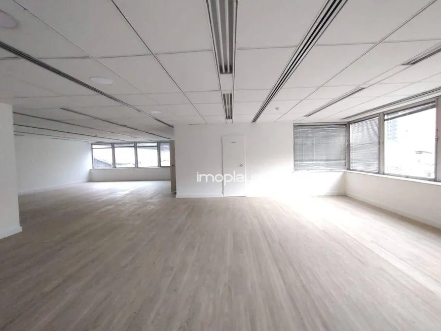 Foto 1 de Sala Comercial para alugar, 130m² em Itaim Bibi, São Paulo