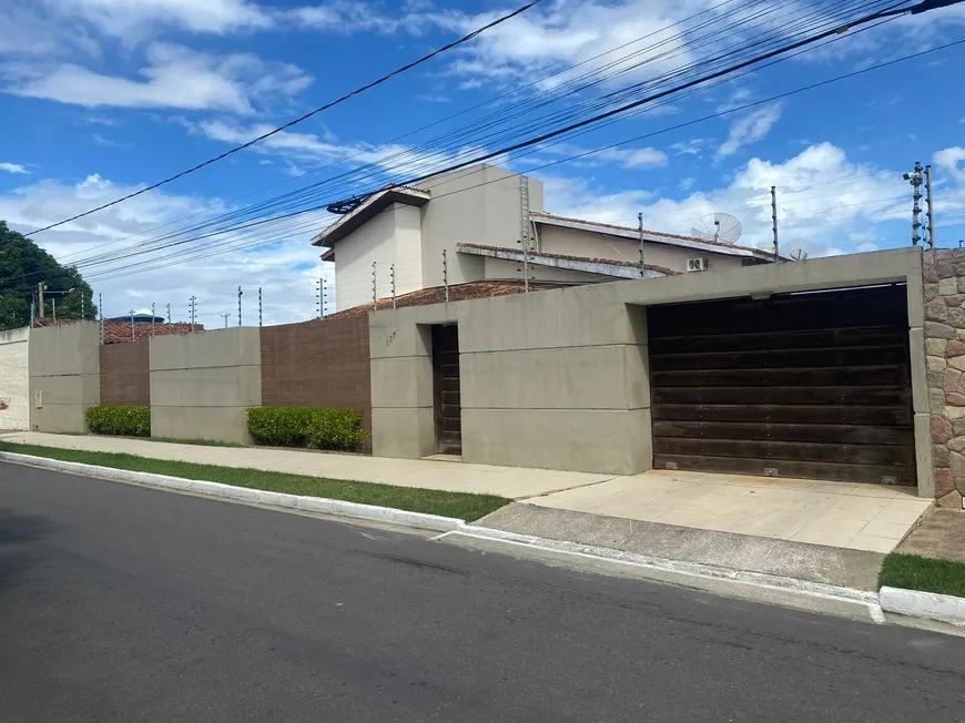 Foto 1 de Casa com 6 Quartos à venda, 600m² em Novo Horizonte, Arapiraca