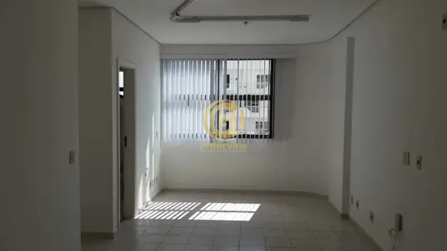 Foto 1 de Sala Comercial para alugar, 27m² em Jardim São Dimas, São José dos Campos