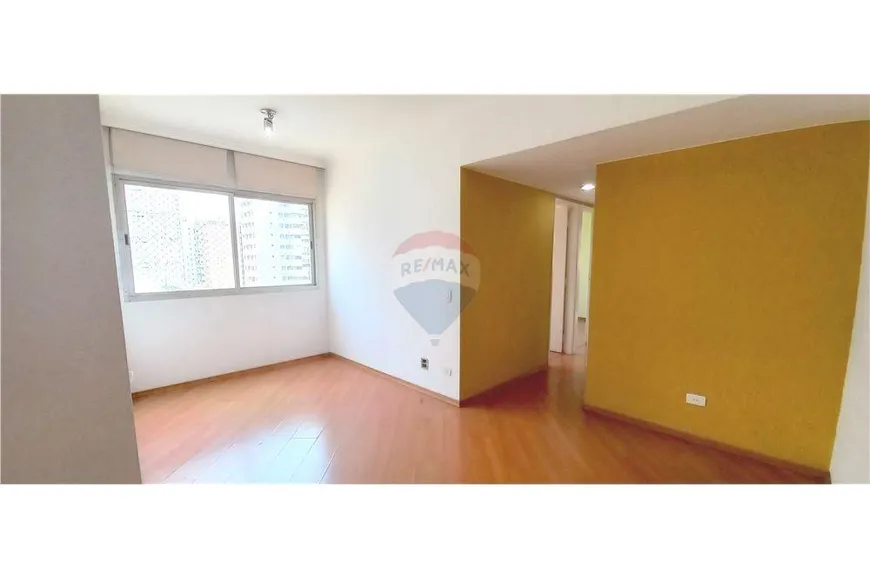 Foto 1 de Apartamento com 3 Quartos para alugar, 68m² em Brooklin, São Paulo
