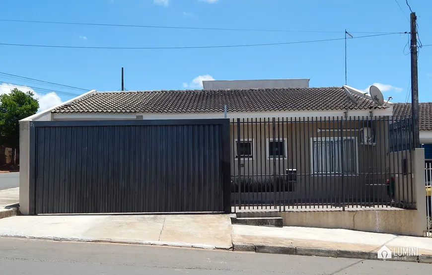 Foto 1 de Casa com 2 Quartos à venda, 59m² em Neves, Ponta Grossa