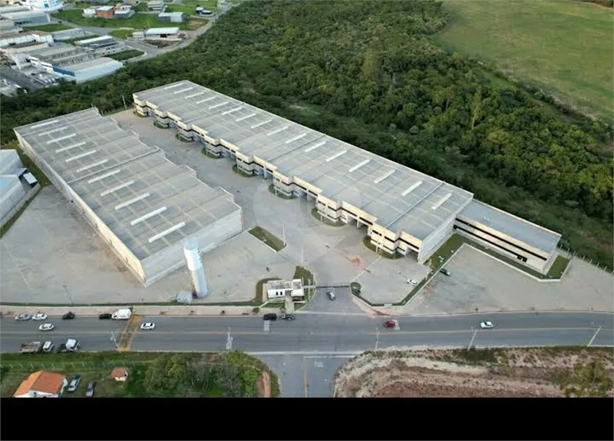 Foto 1 de com 1 Quarto para alugar, 823m² em Iporanga, Sorocaba