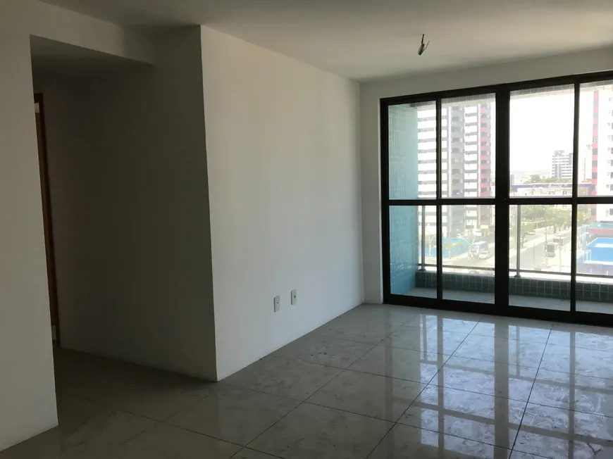Foto 1 de Apartamento com 2 Quartos à venda, 57m² em Candeias, Jaboatão dos Guararapes