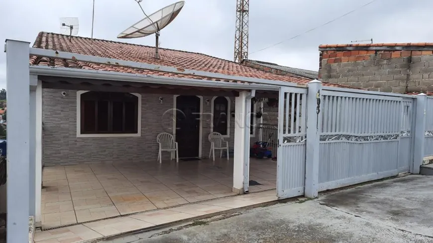 Foto 1 de Sobrado com 3 Quartos à venda, 255m² em , Santa Branca