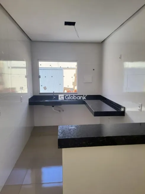 Foto 1 de Casa com 2 Quartos à venda, 57m² em Jardim Olímpico, Montes Claros