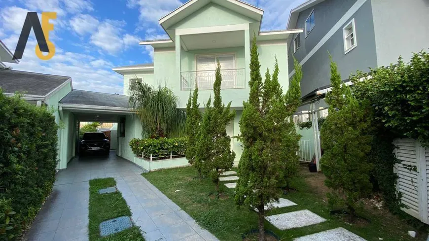 Foto 1 de Casa de Condomínio com 4 Quartos à venda, 300m² em Recreio Dos Bandeirantes, Rio de Janeiro