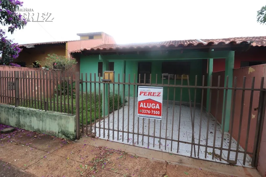 Foto 1 de Casa com 2 Quartos à venda, 48m² em Jardim Acapulco, Londrina