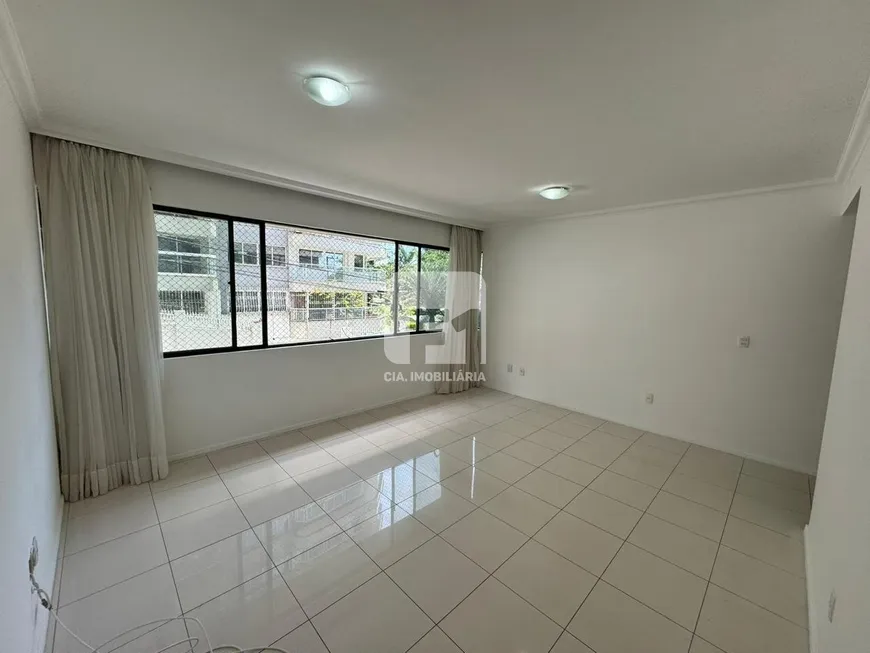 Foto 1 de Apartamento com 3 Quartos para alugar, 108m² em Beira Mar, Florianópolis