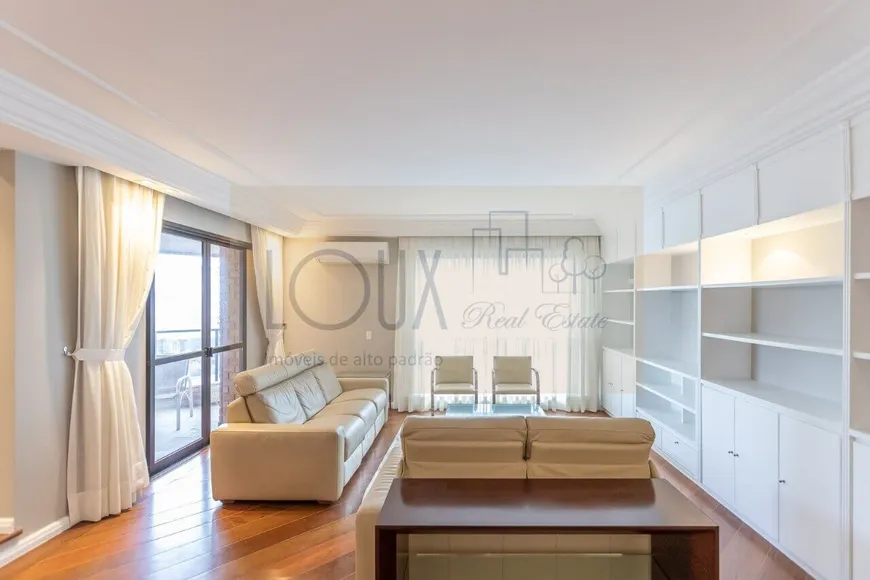 Foto 1 de Apartamento com 4 Quartos à venda, 190m² em Vila Nova Conceição, São Paulo