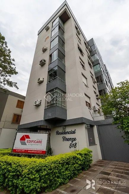 Foto 1 de Apartamento com 3 Quartos à venda, 111m² em Santa Cecília, Porto Alegre