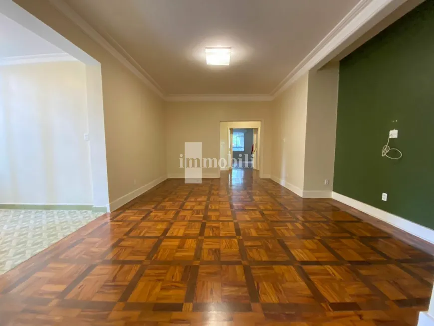 Foto 1 de Apartamento com 3 Quartos à venda, 200m² em Higienópolis, São Paulo