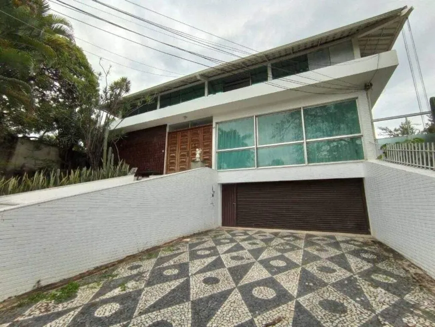 Foto 1 de Casa com 5 Quartos para alugar, 870m² em São Luíz, Belo Horizonte